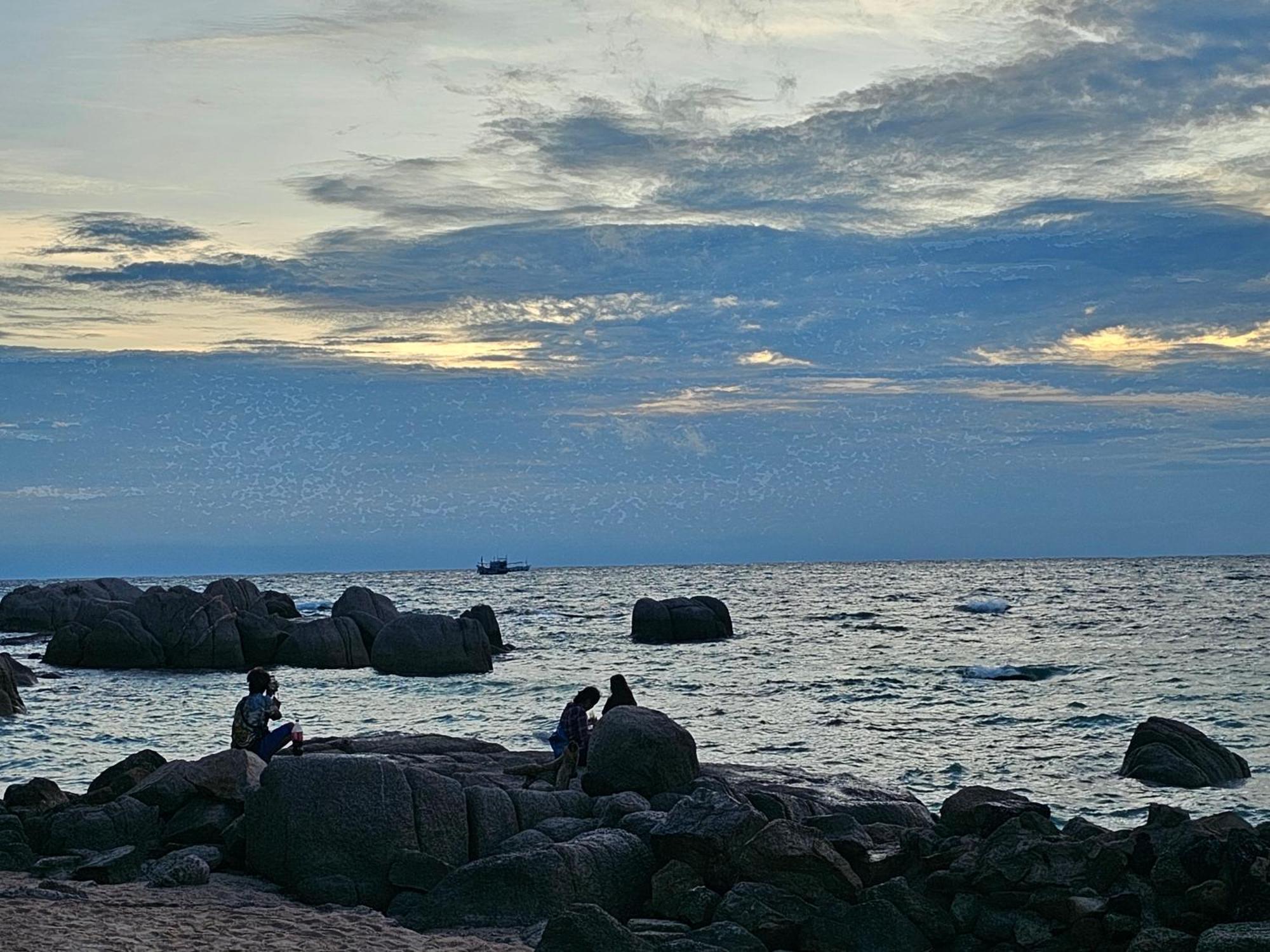 Ocean View Resort Koh Tao Exterior photo