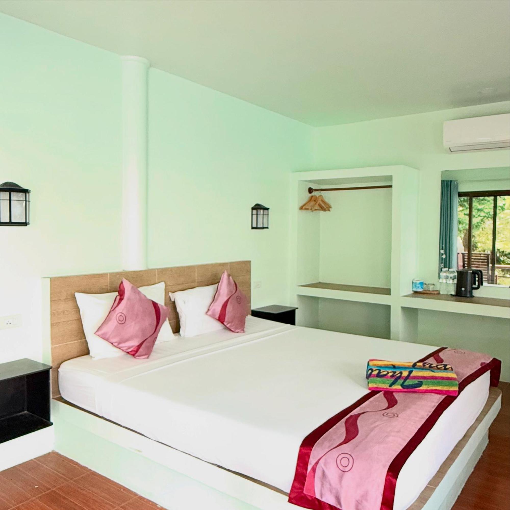 Ocean View Resort Koh Tao Exterior photo