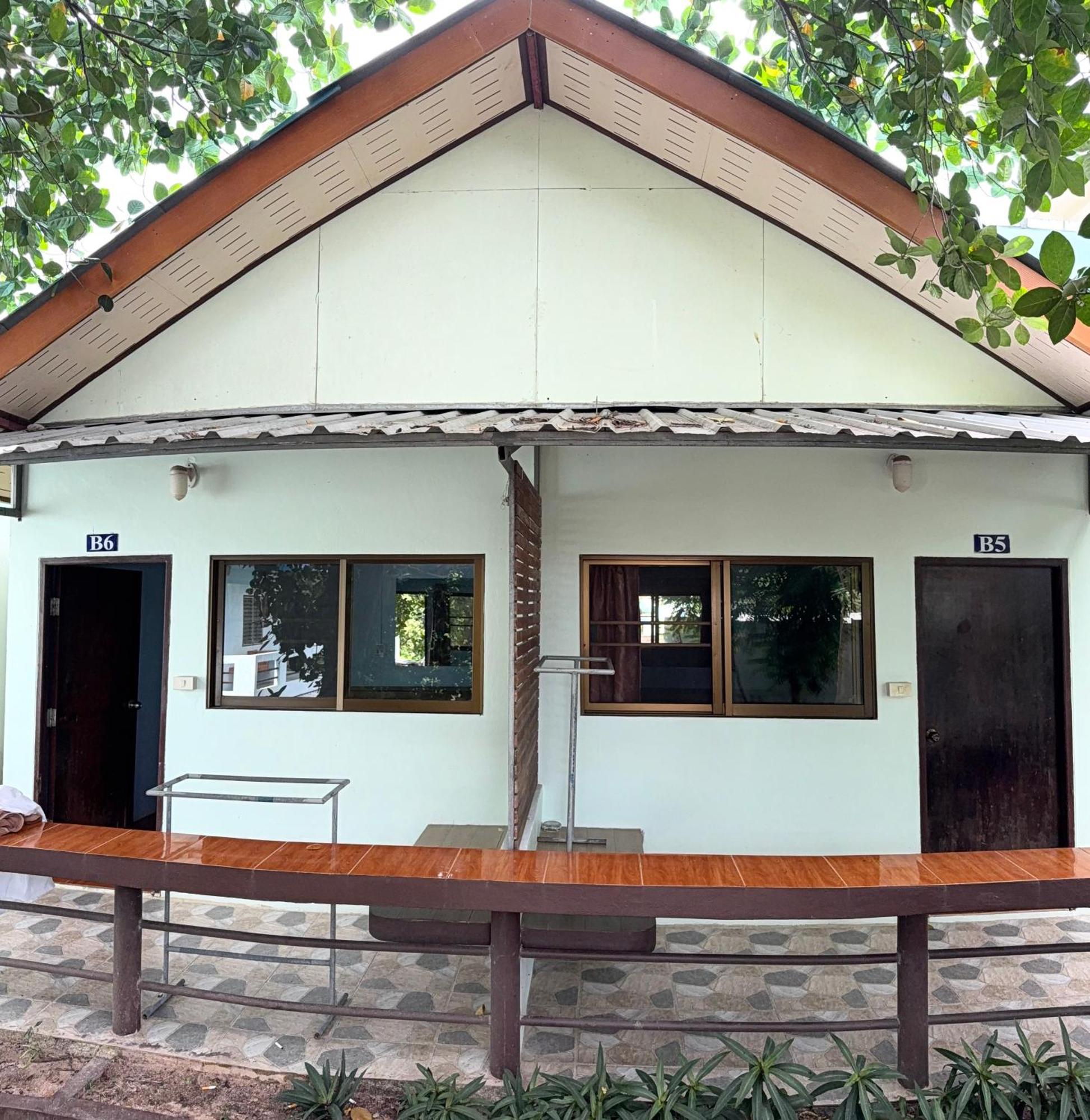 Ocean View Resort Koh Tao Exterior photo
