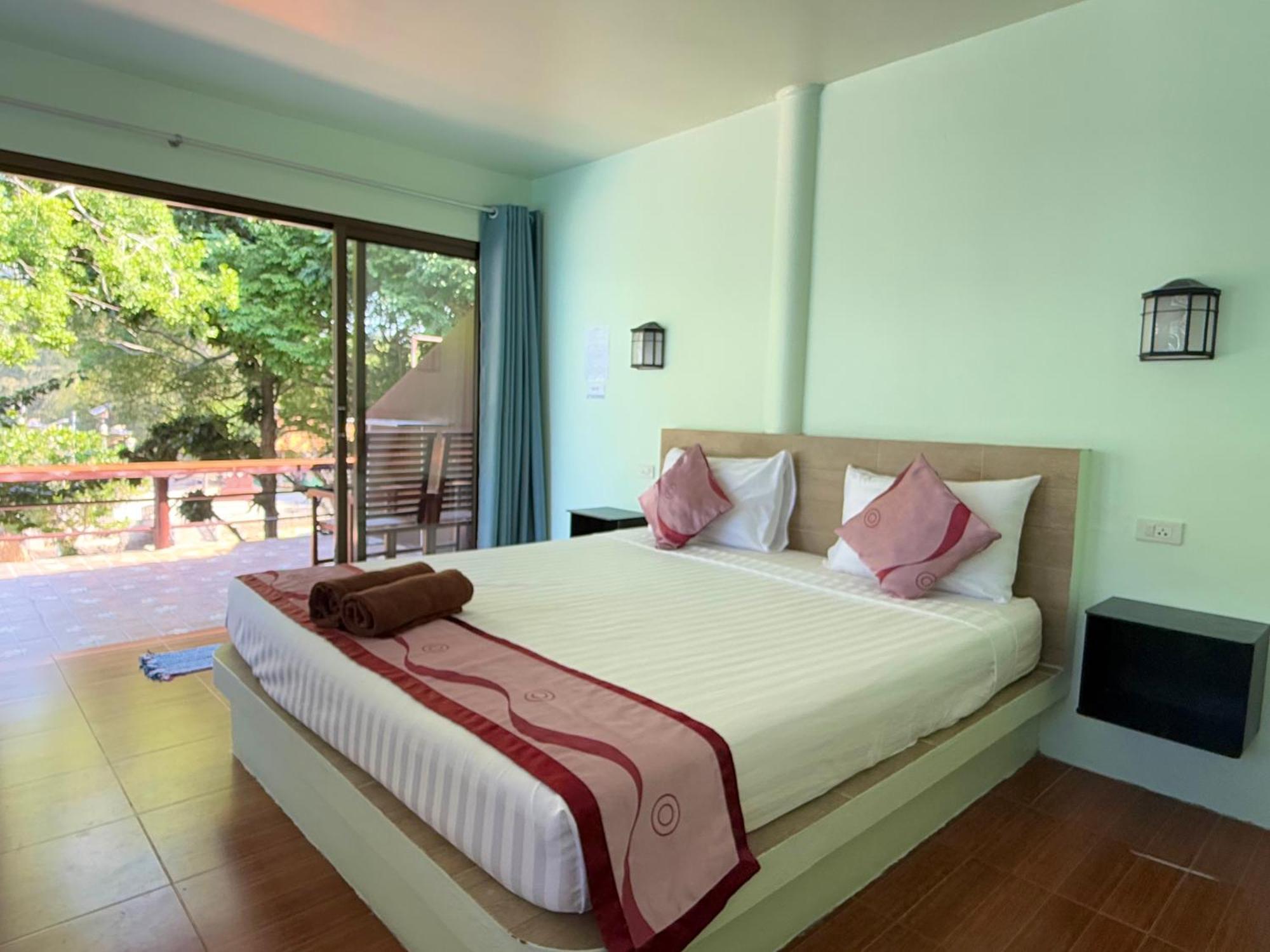 Ocean View Resort Koh Tao Exterior photo